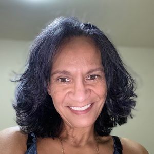 Meet your Posher, Marcia